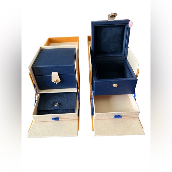 Luis Vuitton authentic jewelry case set of 2 - Picture 6 of 6